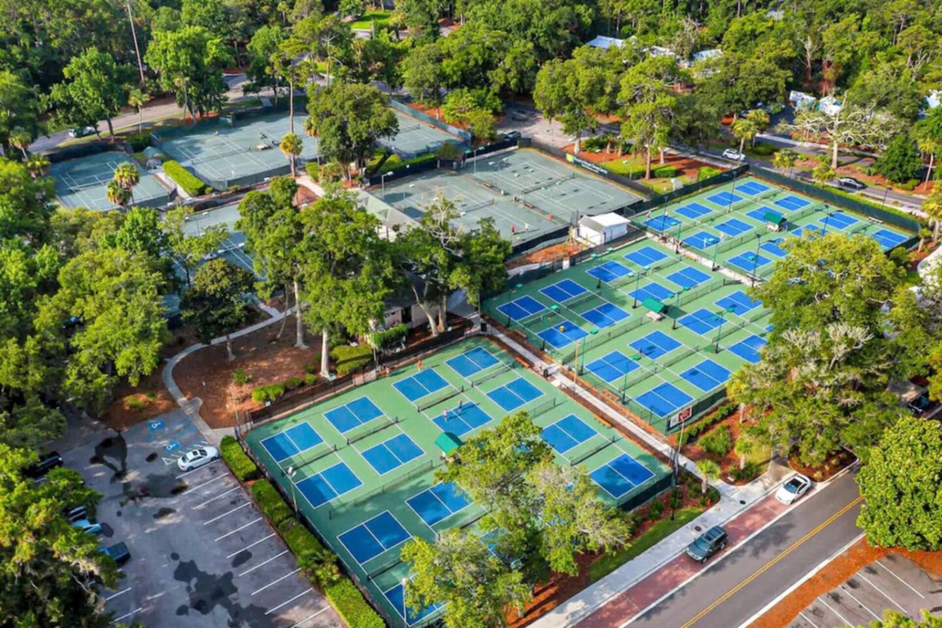 Palmetto Dunes tennis and pickleball center from above